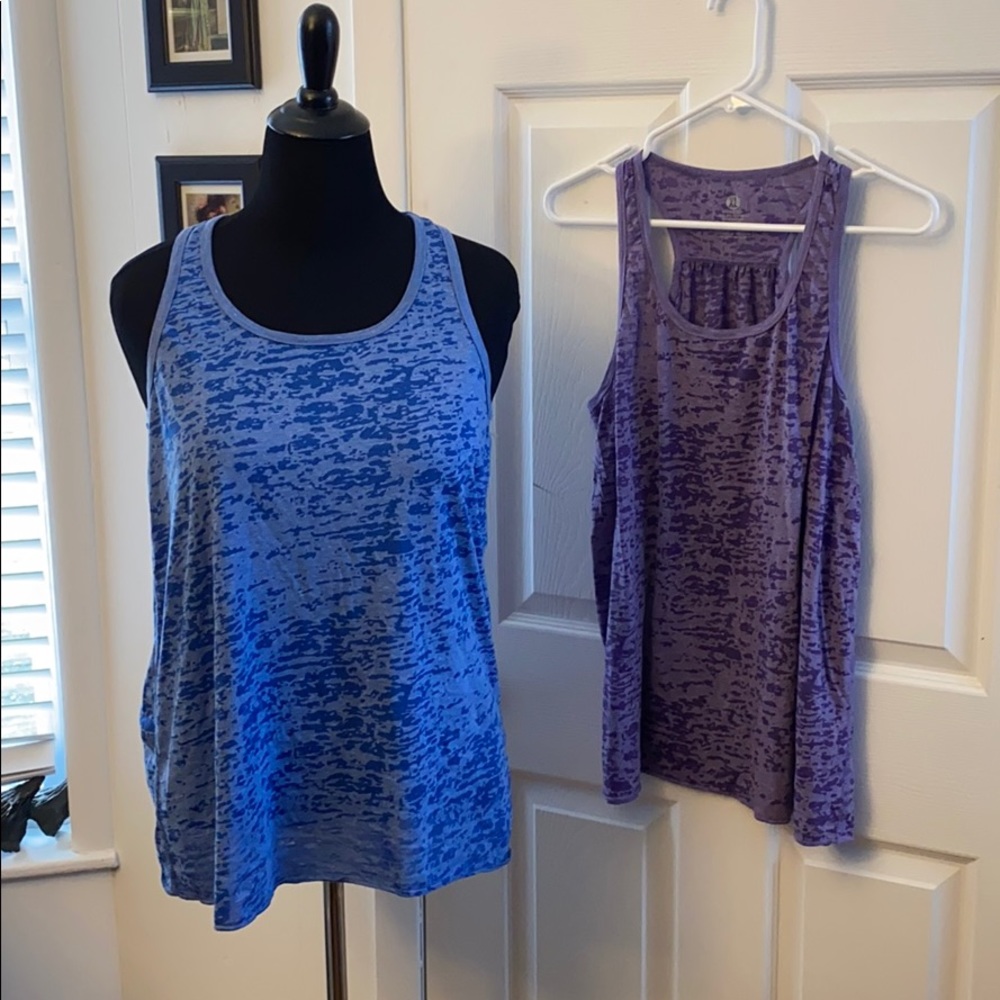 Set of two burnout tanks